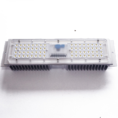 AC220V conduziu o PC ótico dos componentes SMD3030 da luz de rua com dissipador de calor
