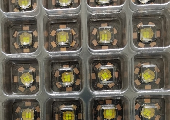 comprar ESPIGA branca 850mA do diodo emissor de luz do poder superior de 900lm 1100lm 10W para a frente atual Fabricação em linha