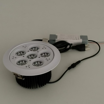 comprar Jóias de jóias 36 graus 3000k IP20 40w LED Downlight Recessed Led Ceiling Light Fixture Fabricação em linha