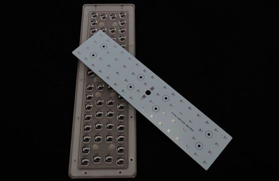 Lente LED óptica de material PC com 56W de matriz e ângulos de feixe múltiplos para luz de rua e lâmpada de estrada LED