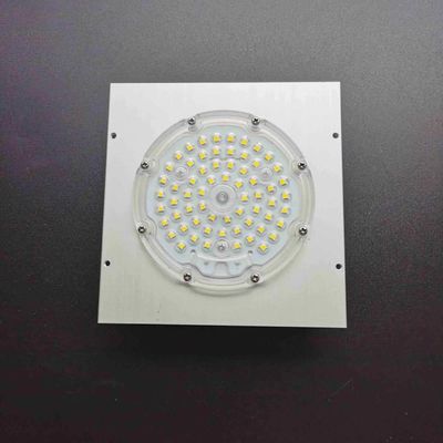 Lente de luz LED SMD 3030 com ângulo de feixe de 120° com transmitância de luz de 92% para iluminação industrial e de rua alta