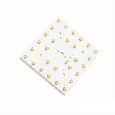 Placa PCB LED 100×100mm 50W SMD3535 com lente óptica para PC Módulo de retrofit de iluminação pública e rodoviária Fabricante OEM
